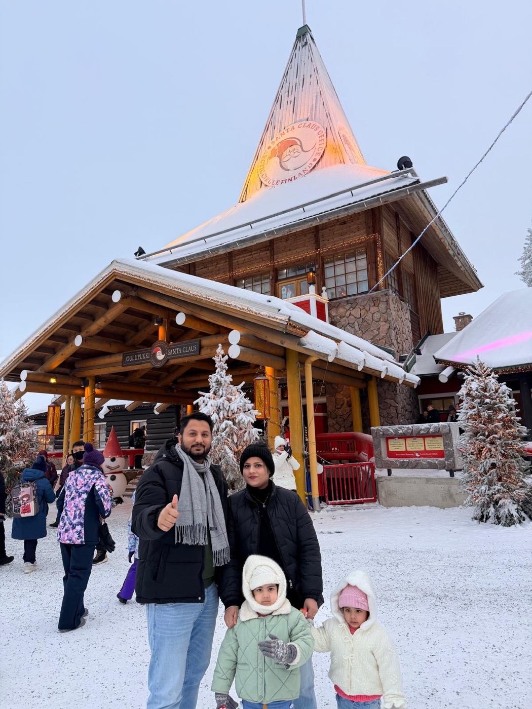 Wintertour durch Finnland – Eisbrecher- und Glas-Iglu-Tour (22.–30. Dezember)